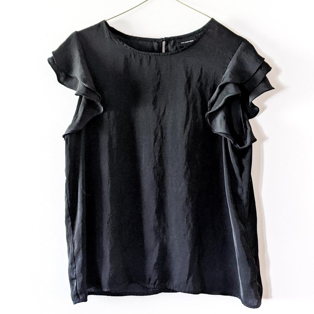 Who What Wear Ruffle Sleeve Women's Blouse Medium